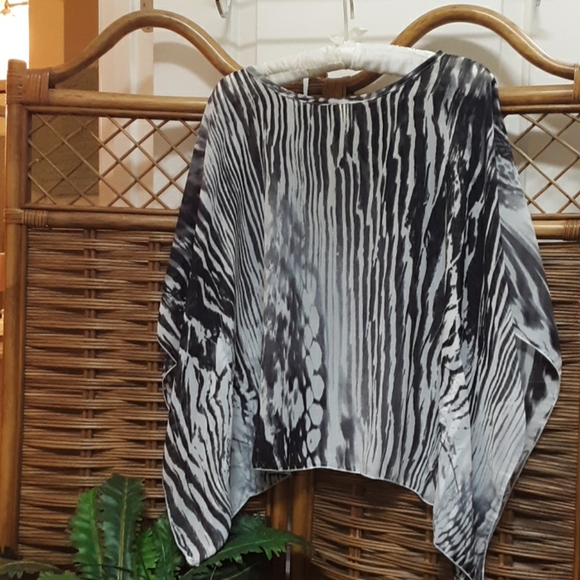 Shear Poncho - Picture 2 of 3